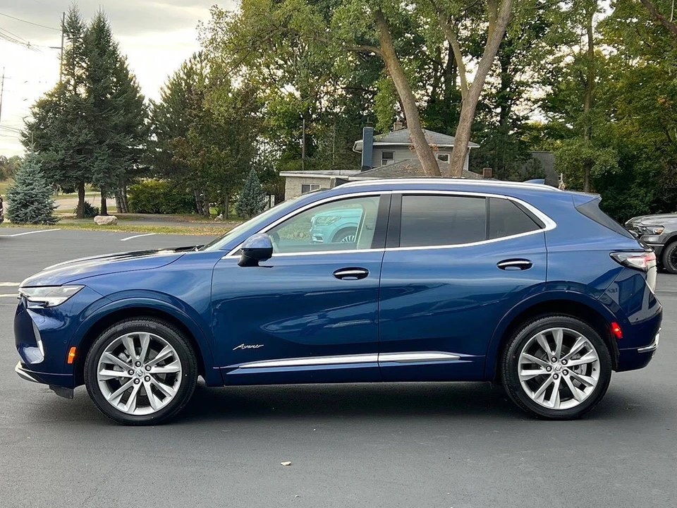 2023 Buick Envision - Image 15 of 21