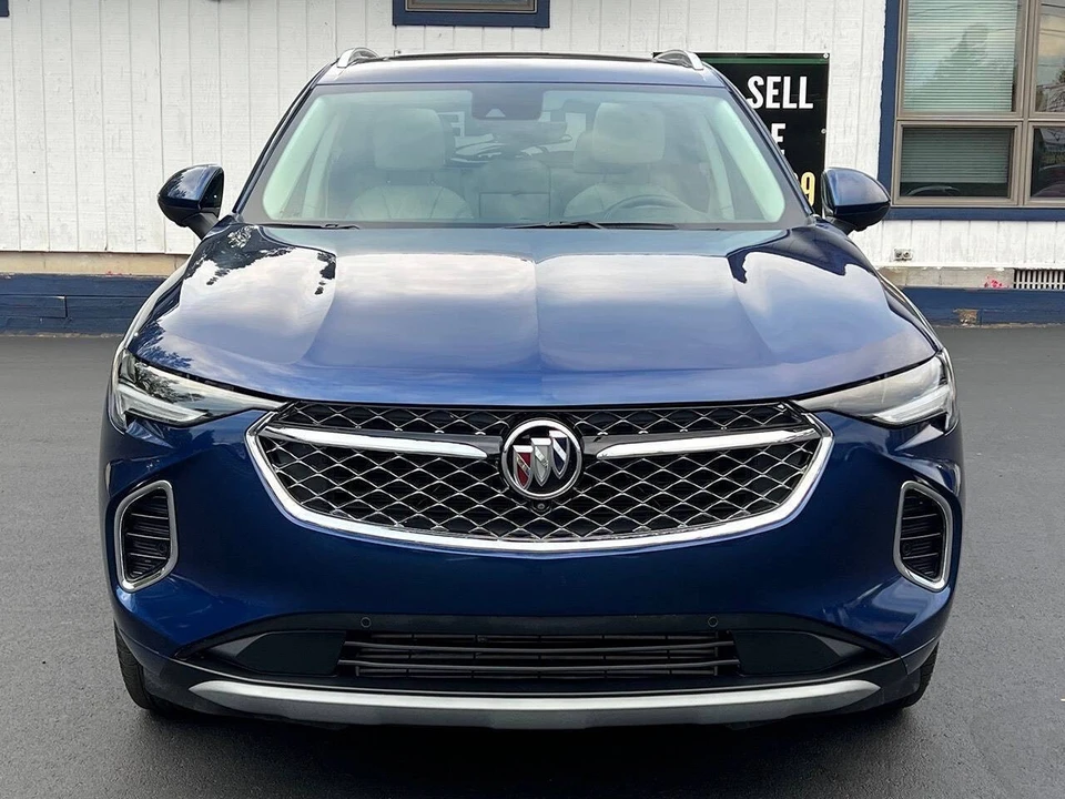 2023 Buick Envision - Image 10 of 21
