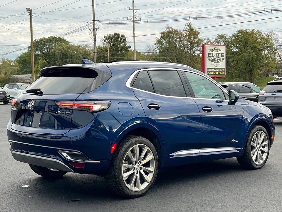 2023 Buick Envision - Image 7 of 21