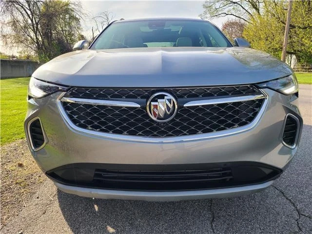2023 Buick Envision - Image 8 of 12