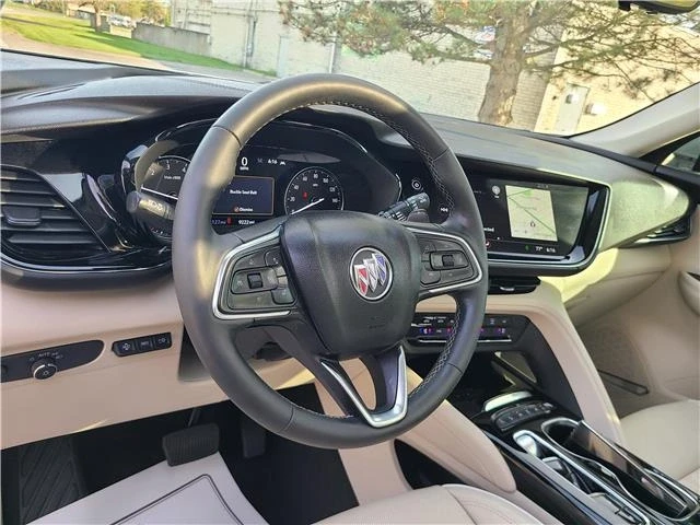 2023 Buick Envision - Image 9 of 12