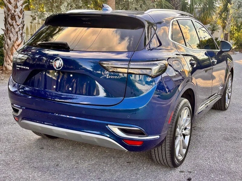 2023 Buick Envision - Image 7 of 21