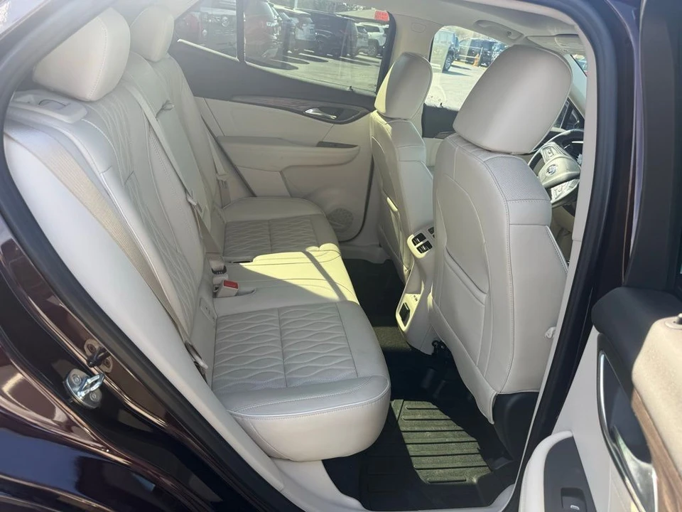 2023 Buick Envision - Image 10 of 21