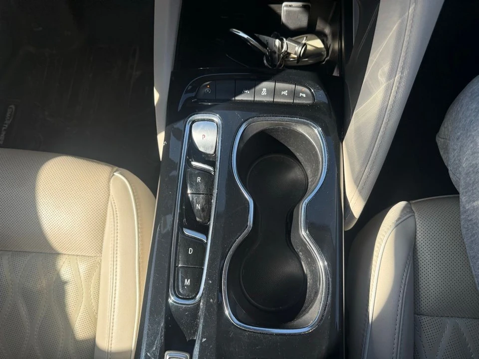 2023 Buick Envision - Image 17 of 21