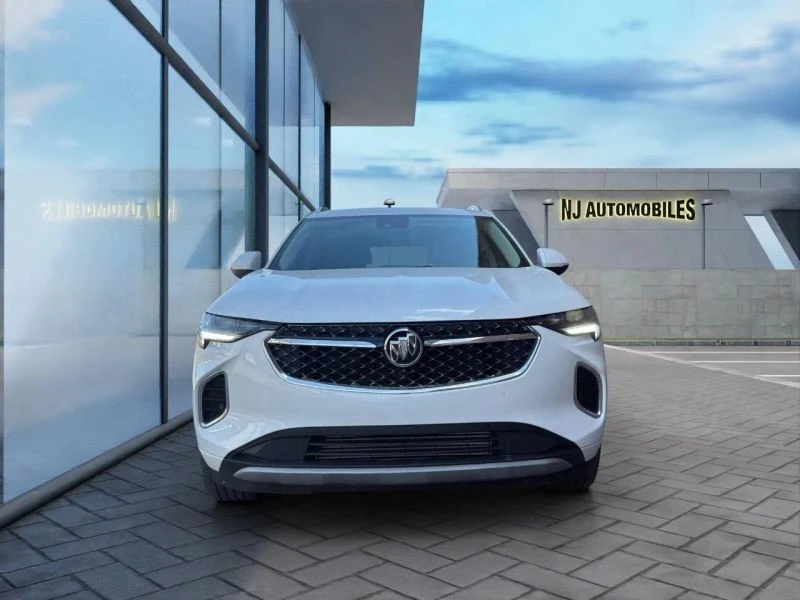 2023 Buick Envision - Image 2 of 12