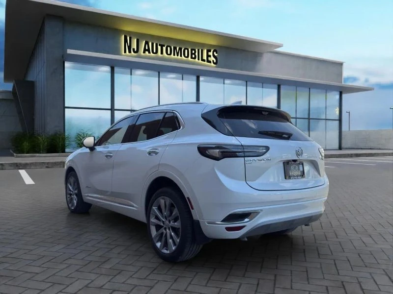 2023 Buick Envision - Image 5 of 12