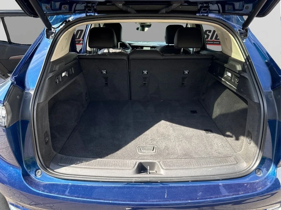 2023 Buick Envision - Image 11 of 12