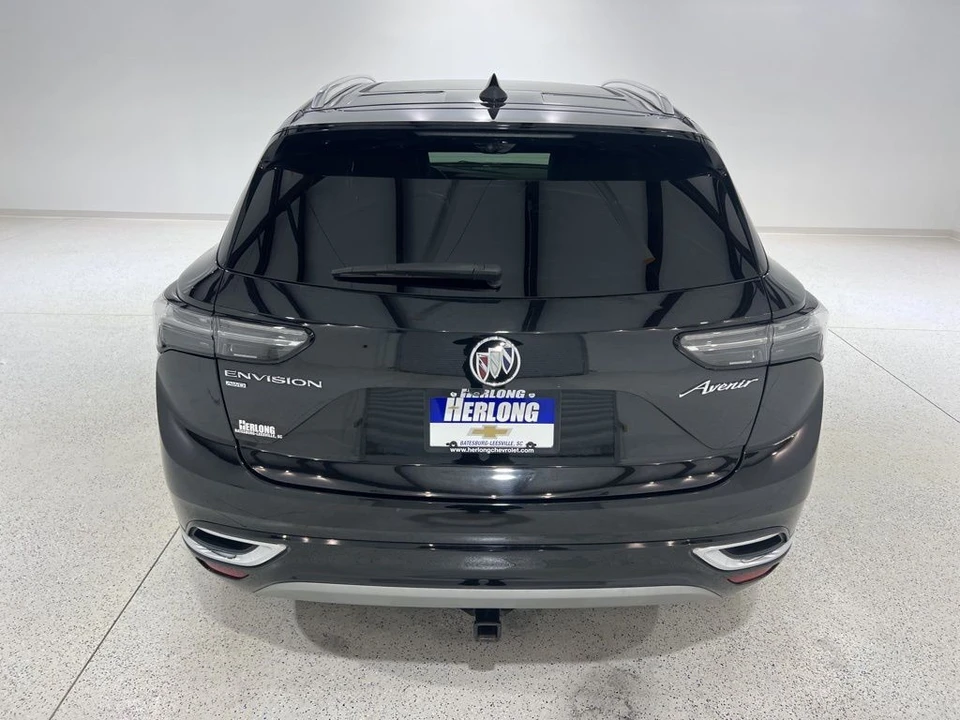 2023 Buick Envision - Image 4 of 21