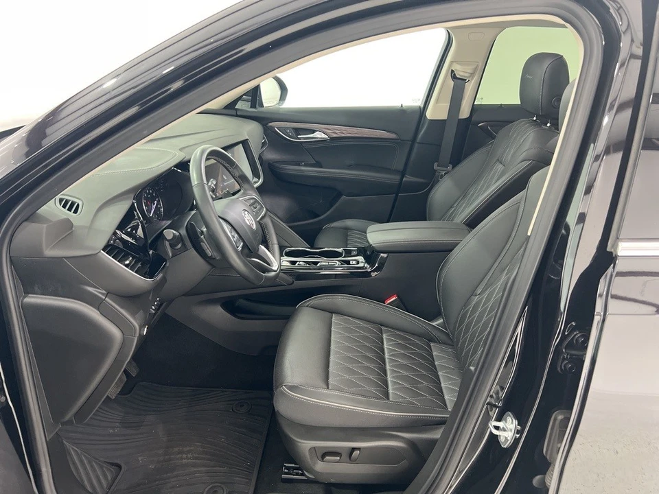 2023 Buick Envision - Image 19 of 21