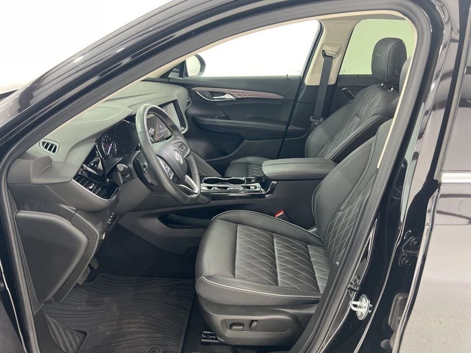2023 Buick Envision - Image 19 of 21