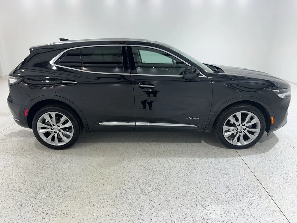 2023 Buick Envision - Image 6 of 21