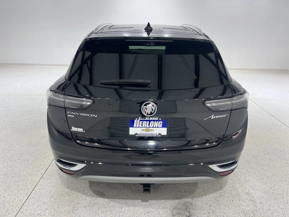 2023 Buick Envision - Image 4 of 12