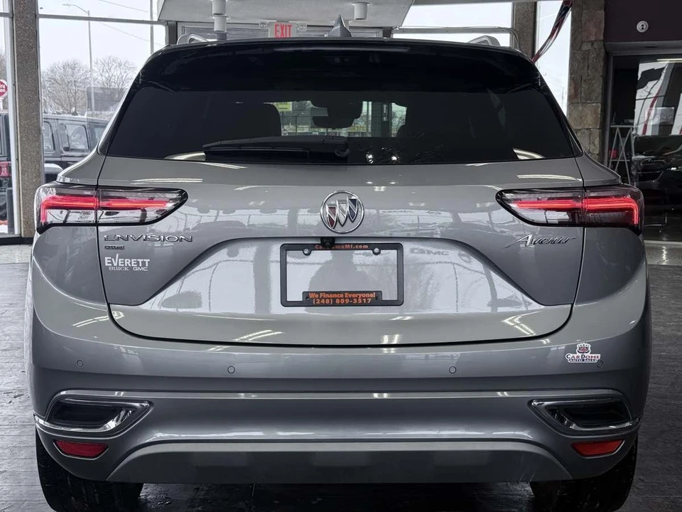 2023 Buick Envision - Image 14 of 21