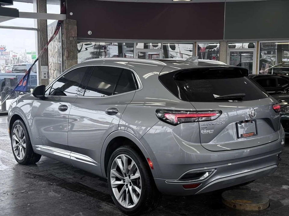 2023 Buick Envision - Image 11 of 12