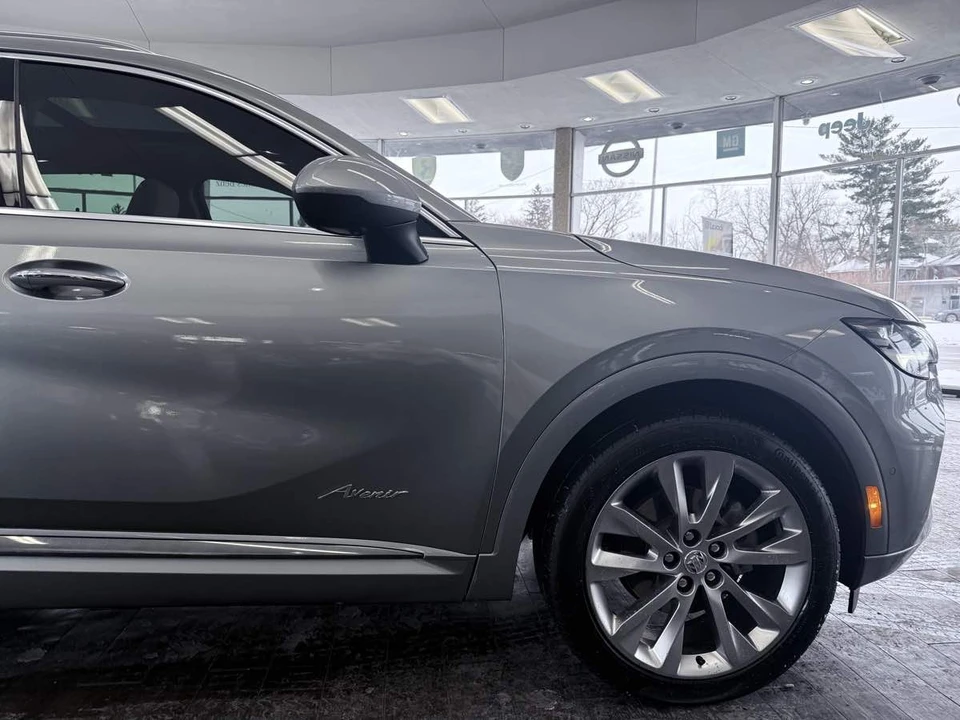2023 Buick Envision - Image 6 of 12
