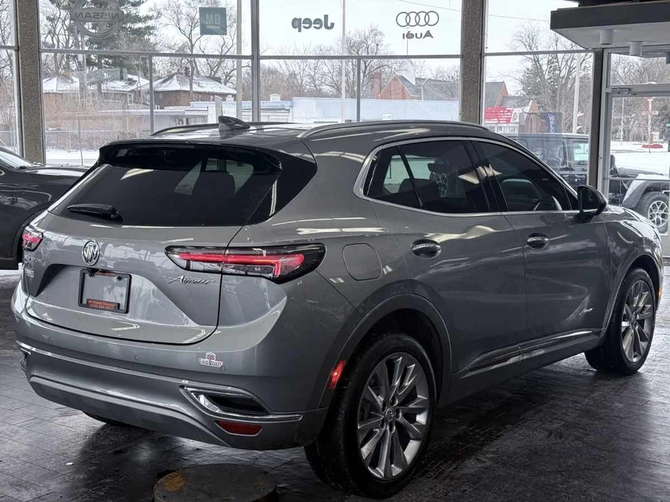 2023 Buick Envision - Image 9 of 21