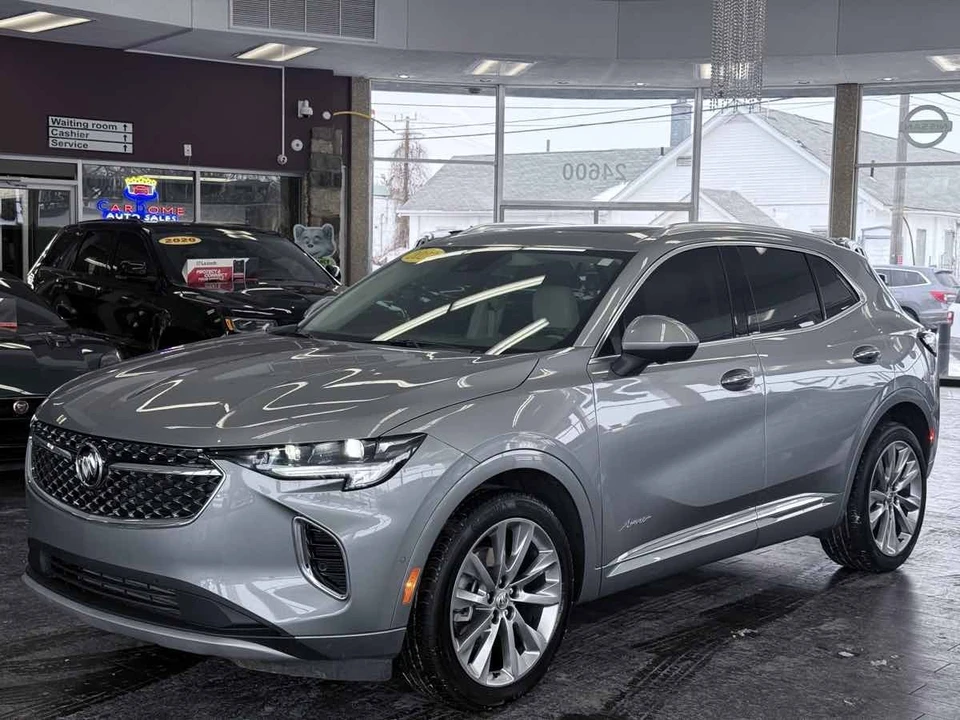 2023 Buick Envision - Image 2 of 12