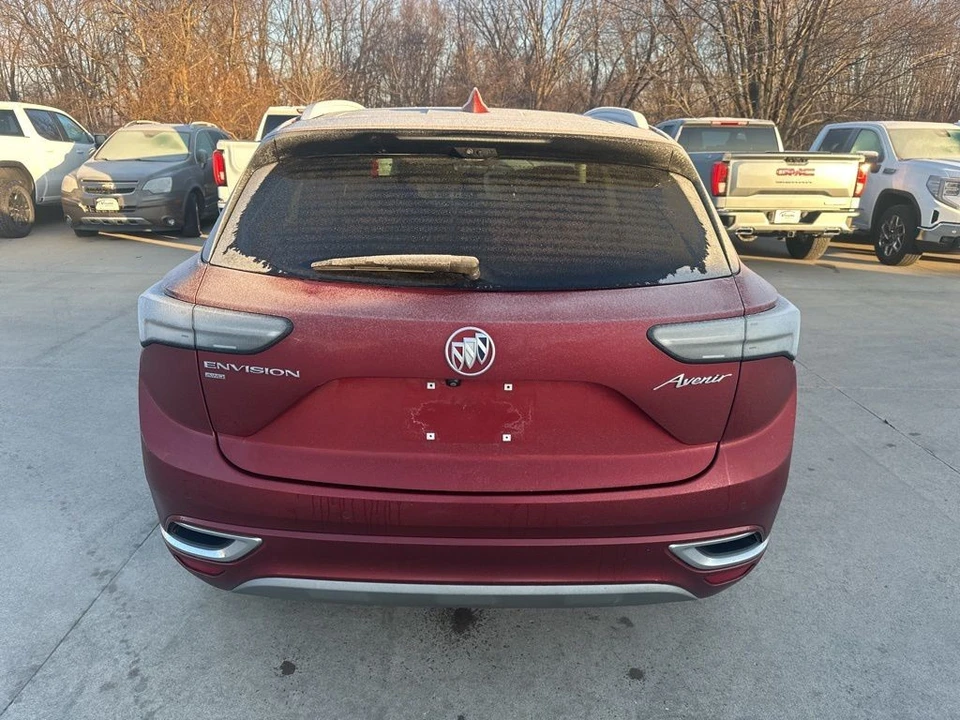 2023 Buick Envision - Image 8 of 12