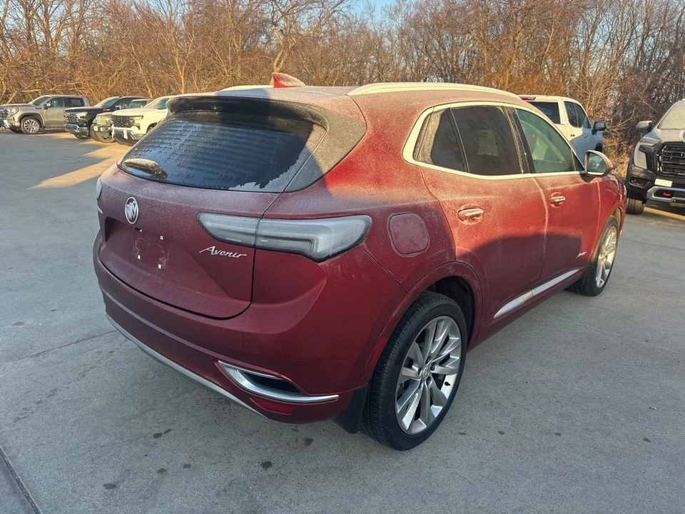2023 Buick Envision - Image 7 of 12