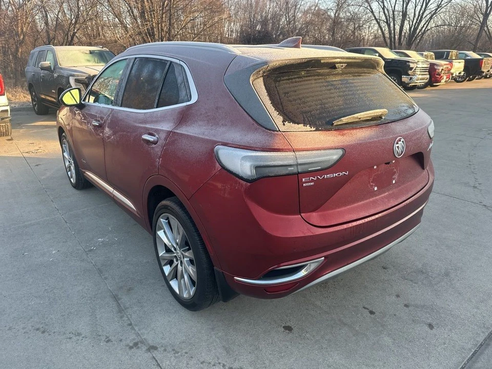 2023 Buick Envision - Image 9 of 12
