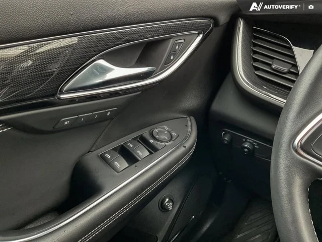 2023 Buick Envision - Image 16 of 20