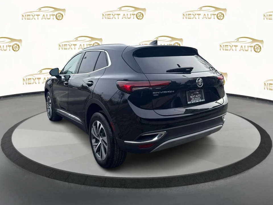 2023 Buick Envision - Image 3 of 21