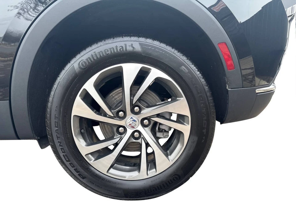 2023 Buick Envision - Image 16 of 21