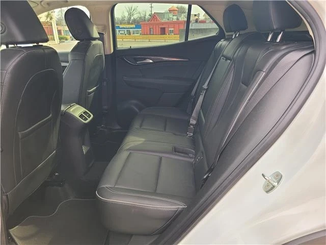 2023 Buick Envision - Image 11 of 21