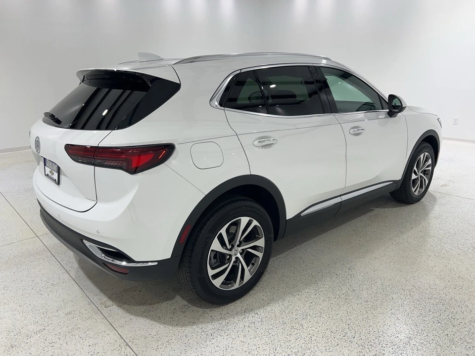 2023 Buick Envision - Image 4 of 12