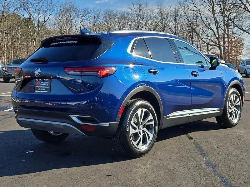 2023 Buick Envision - Image 6 of 12