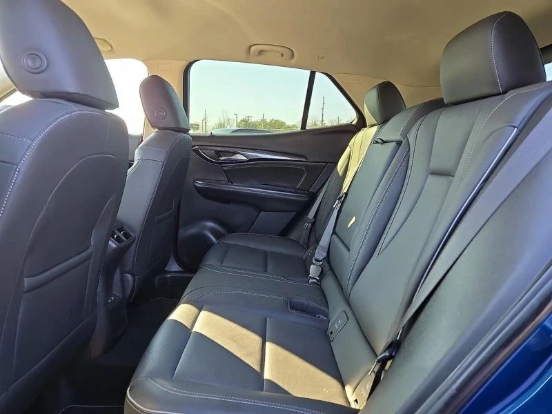 2023 Buick Envision - Image 10 of 12