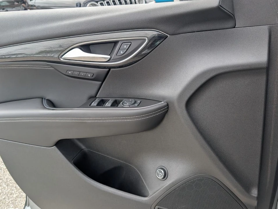 2023 Buick Envision - Image 26 of 27