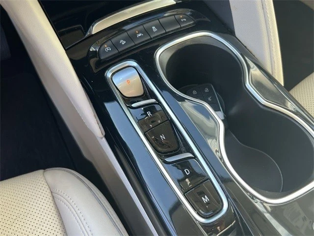 2023 Buick Envision - Image 15 of 21