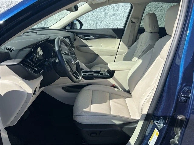 2023 Buick Envision - Image 18 of 21