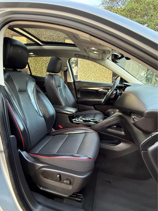 2023 Buick Envision - Image 6 of 20