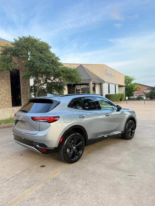 2023 Buick Envision - Image 9 of 20
