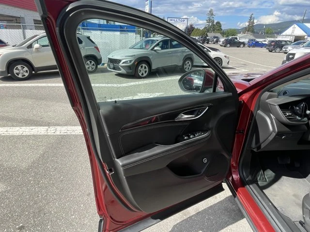 2023 Buick Envision - Image 11 of 20