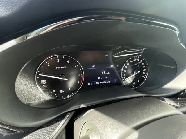 2023 Buick Envision - Image 13 of 20