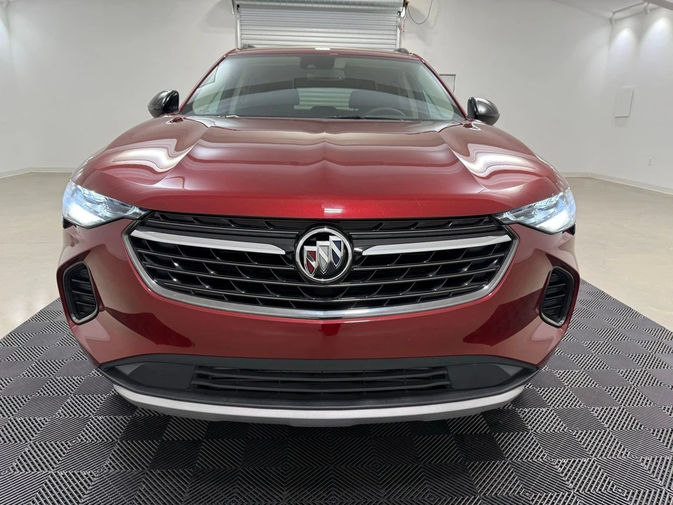 2023 Buick Envision - Image 2 of 21