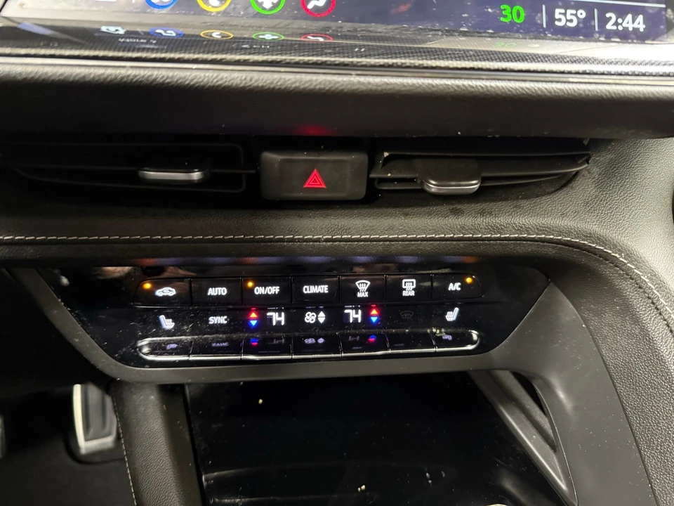 2023 Buick Envision - Image 19 of 21