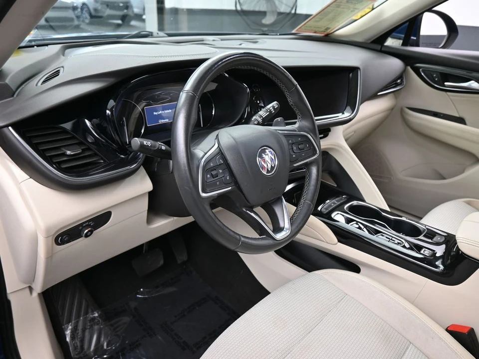 2023 Buick Envision - Image 10 of 21