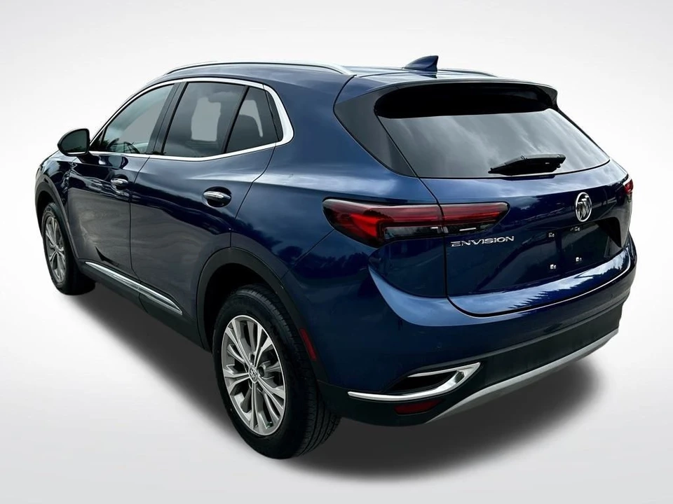2023 Buick Envision - Image 4 of 12