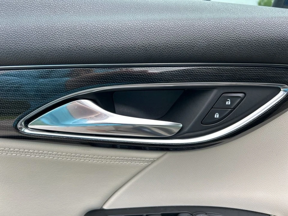 2023 Buick Envision - Image 12 of 12