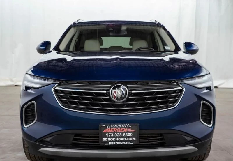 2023 Buick Envision - Image 2 of 12