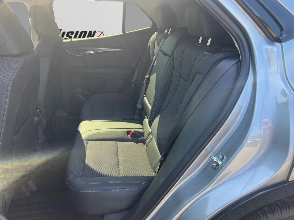 2023 Buick Envision - Image 10 of 12