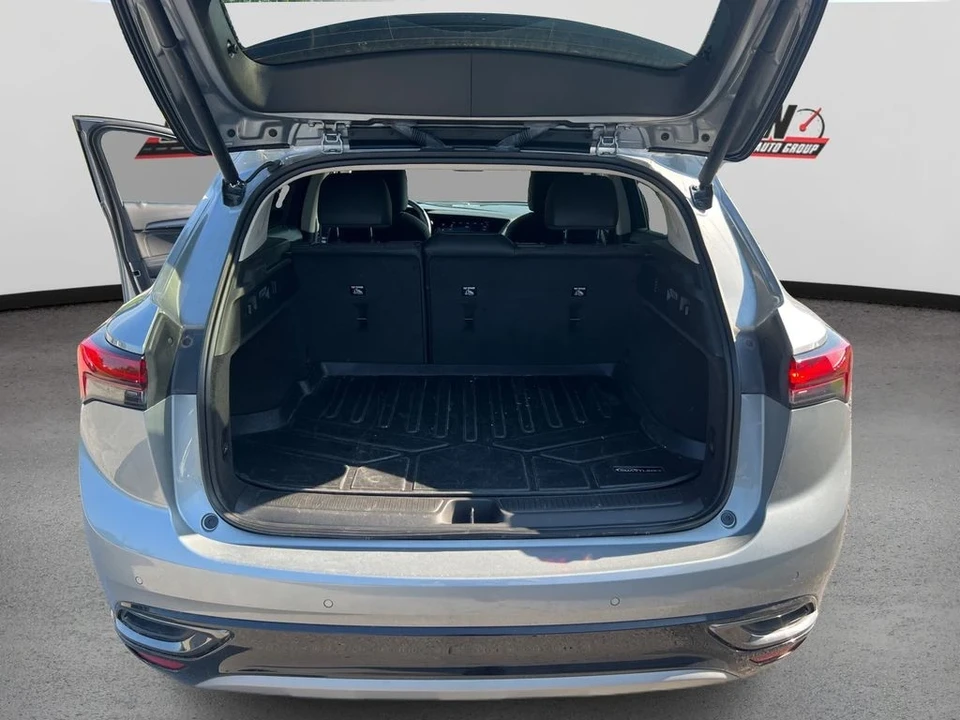 2023 Buick Envision - Image 11 of 12