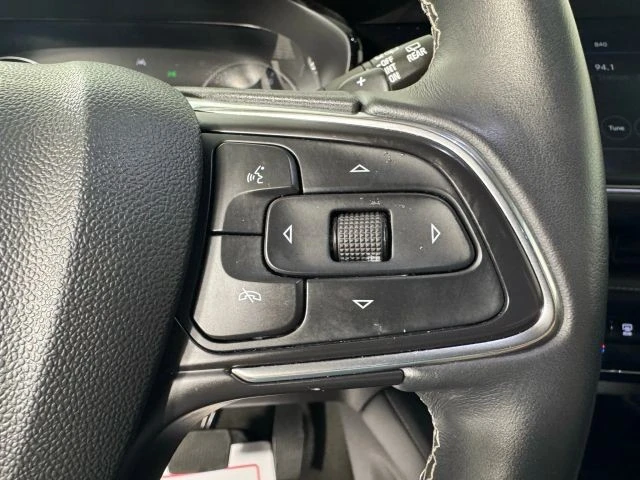 2023 Buick Envision - Image 16 of 21
