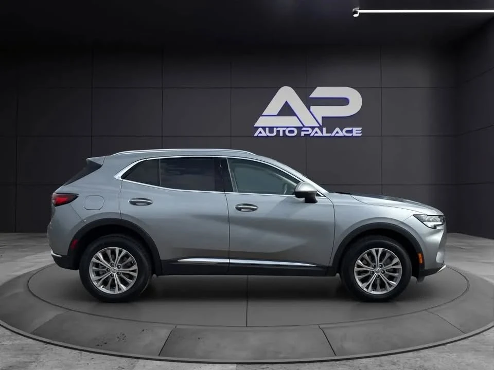 2023 Buick Envision - Image 8 of 20