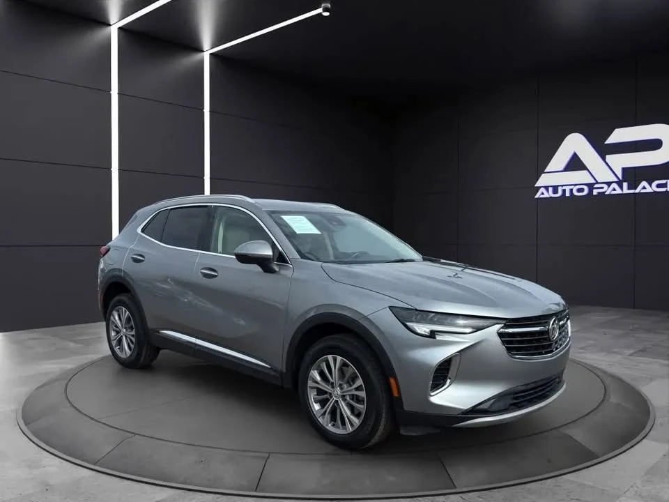 2023 Buick Envision - Image 3 of 20