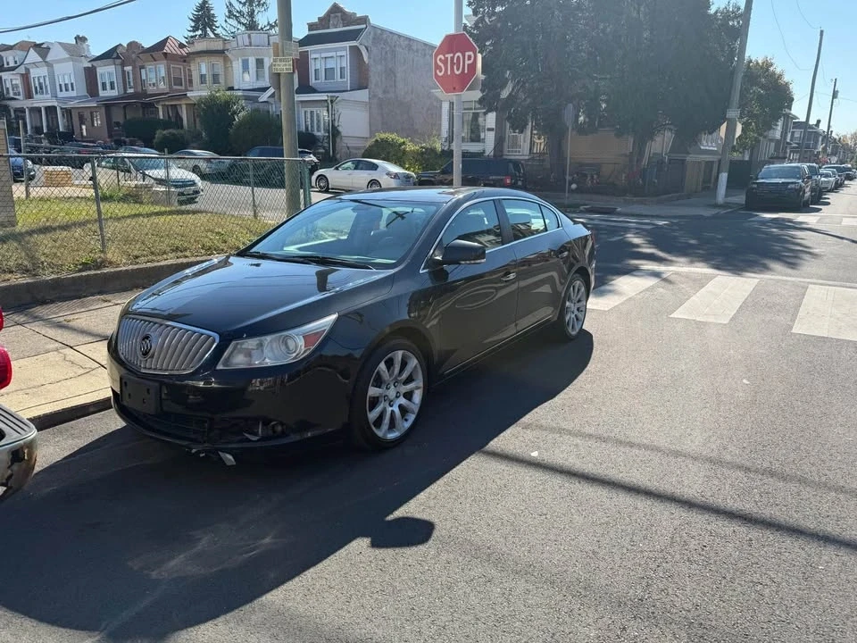 2023 Buick LaCrosse - Image 4 of 4